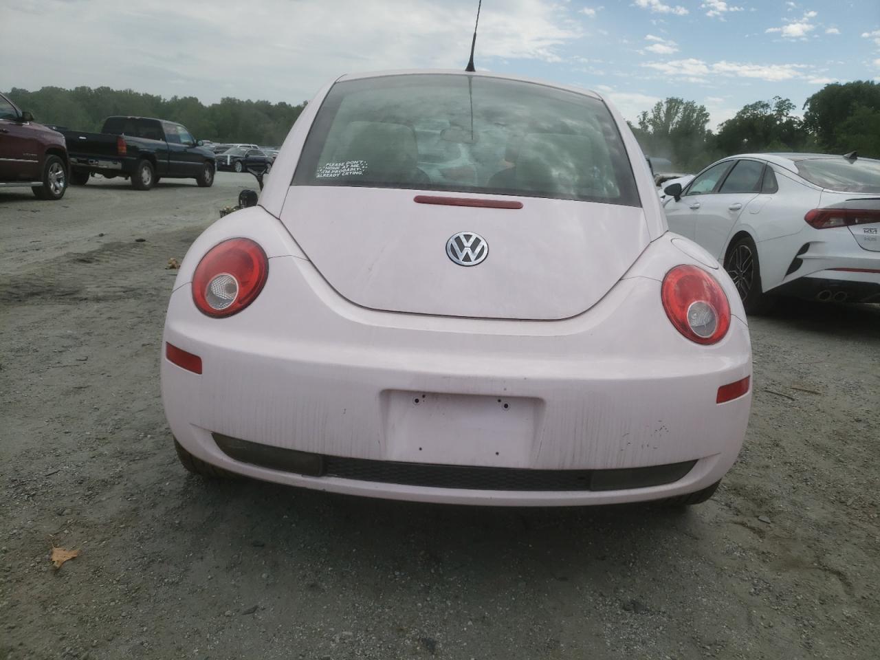 2006 Volkswagen New Beetle 2.5L Option Package 1 VIN: 3VWRG31C56M409644 Lot: 57183995