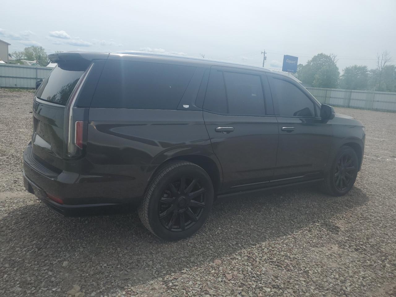 2021 Cadillac Escalade - Image 3