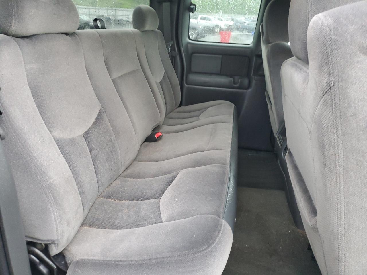 2003 GMC New Sierra K1500 VIN: 2GTEK19T731328981 Lot: 56709645
