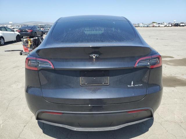  TESLA MODEL Y 2024 Gray