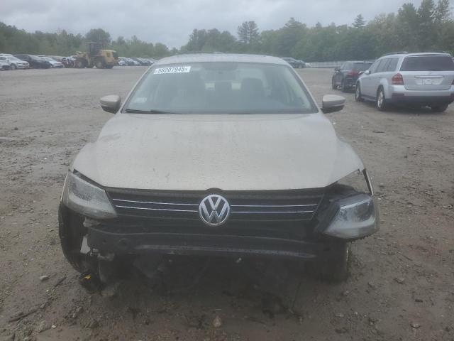  VOLKSWAGEN JETTA 2013 Кремовий