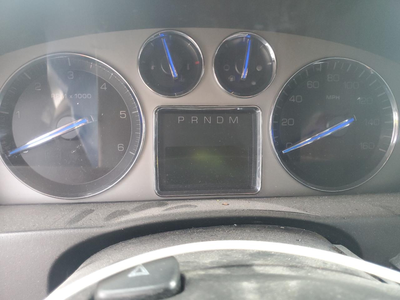 2007 Cadillac Escalade Luxury VIN: 1GYFK63857R340401 Lot: 56304375
