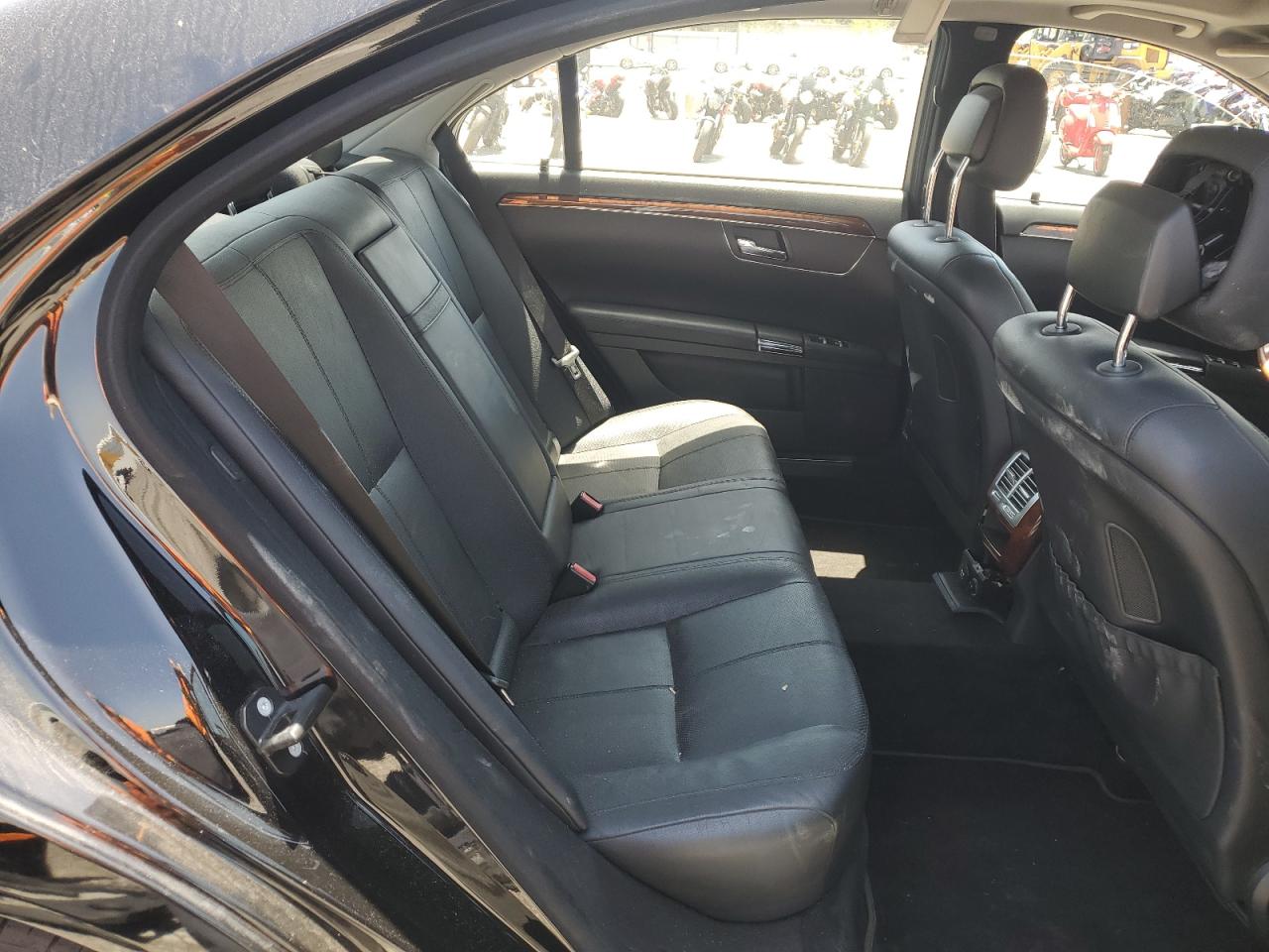 2009 Mercedes-Benz S 550 VIN: WDDNG71X89A244935 Lot: 57392165