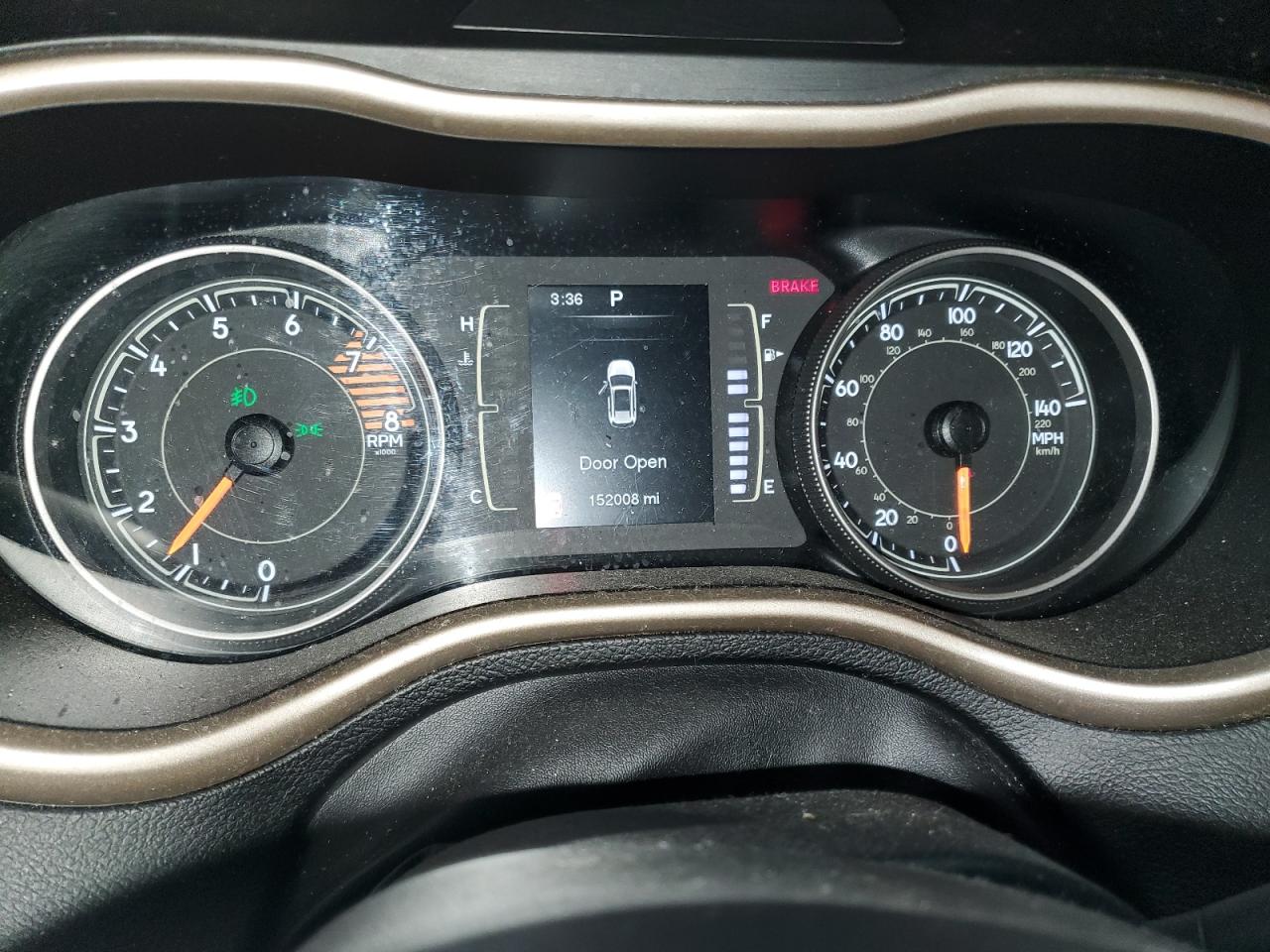 2016 Jeep Cherokee Latitude VIN: 1C4PJLCS5GW275784 Lot: 58617835