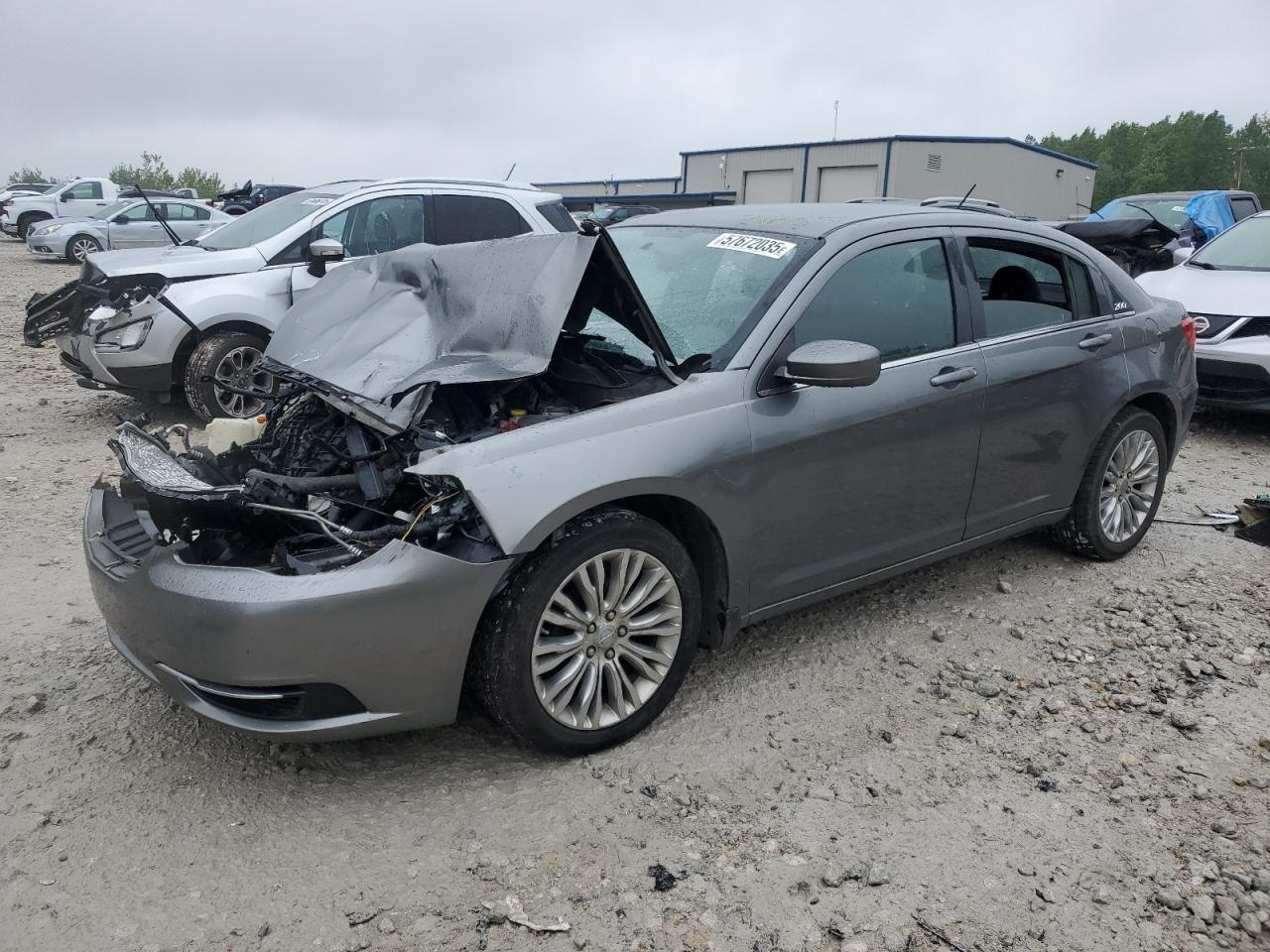 2012 Chrysler 200 Lx de vânzare în Wayland, MI - Front End