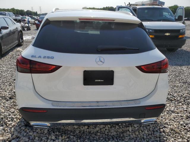  MERCEDES-BENZ GLA-CLASS 2023 Biały