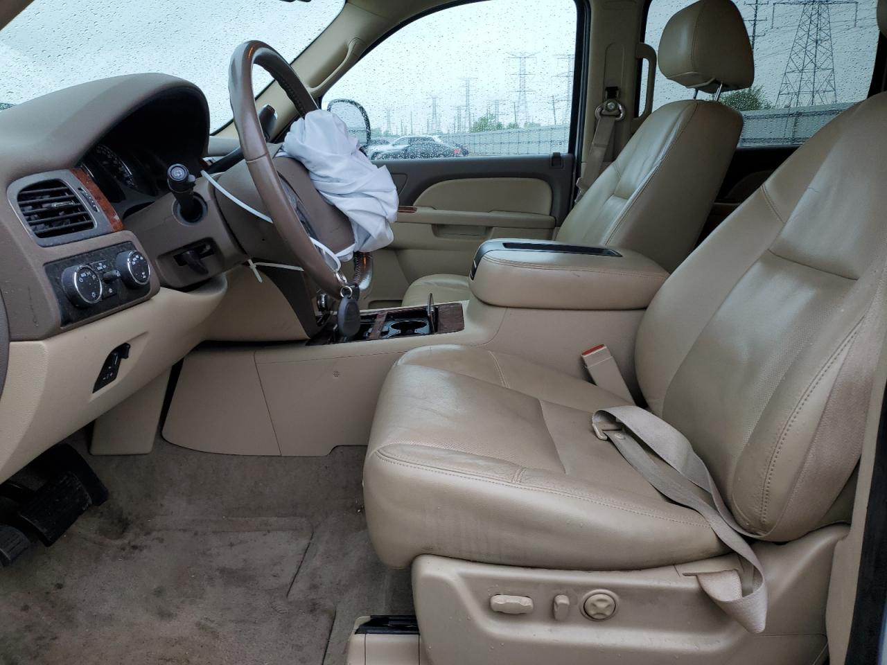 2011 Chevrolet Suburban K1500 Ltz VIN: 1GNSKKE32BR132054 Lot: 57412915