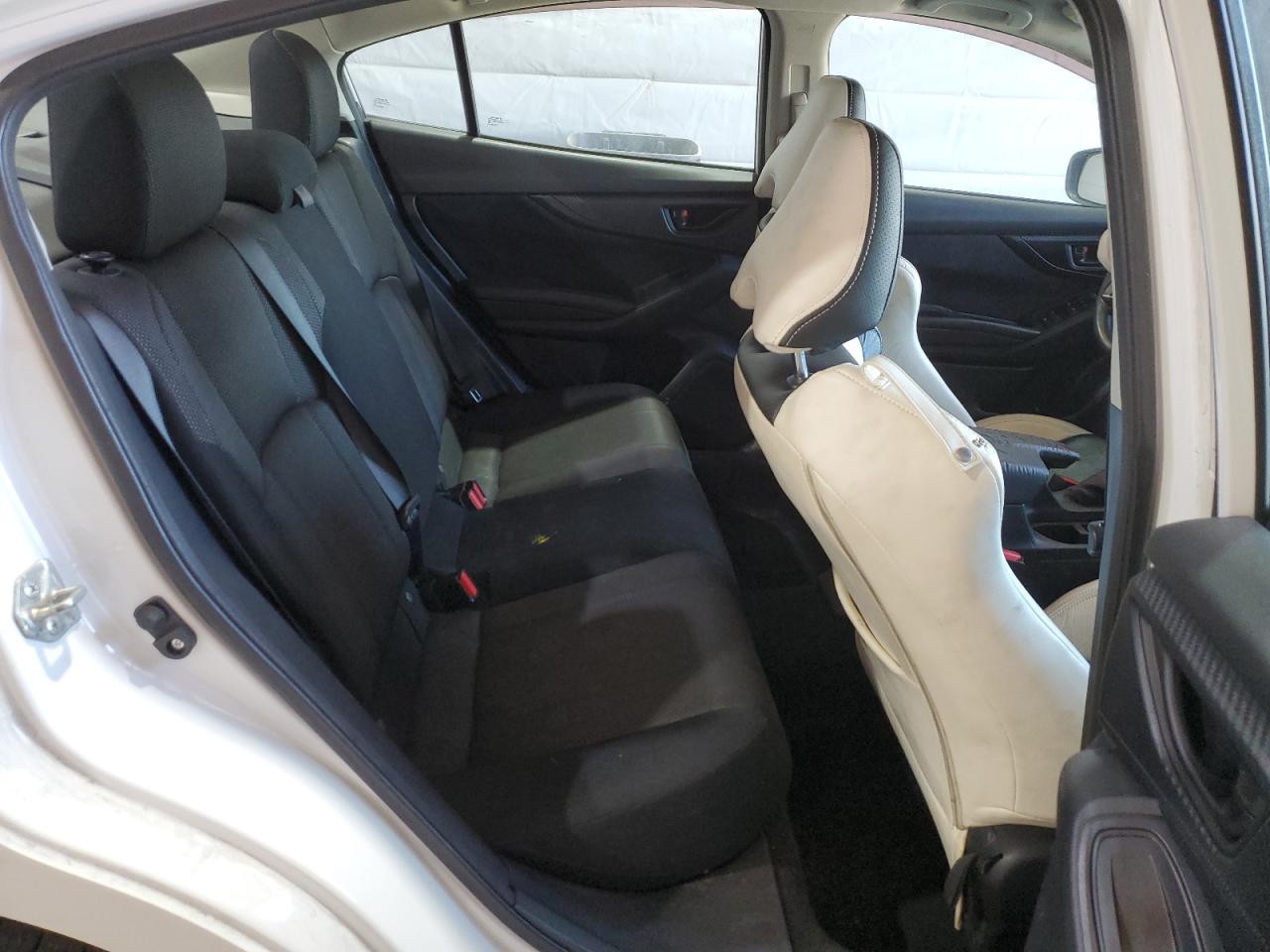 2018 Subaru Impreza VIN: 4S3GKAA69J1621556 Lot: 56408525