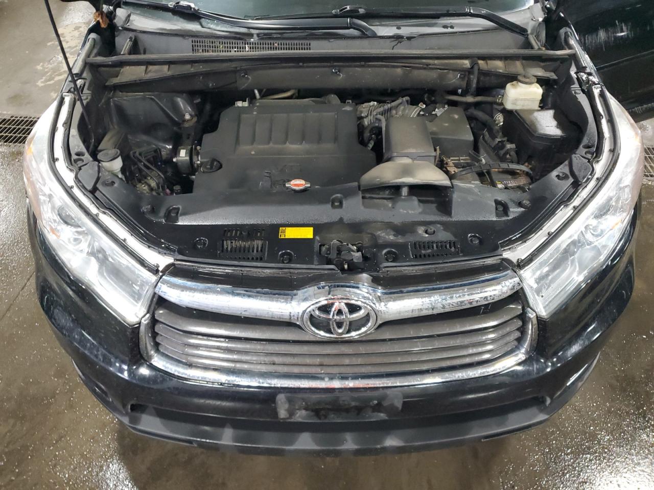 2016 Toyota Highlander Xle VIN: 5TDJKRFHXGS320532 Lot: 57438545