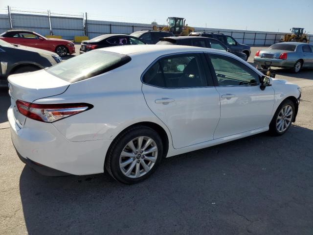  TOYOTA CAMRY 2018 White