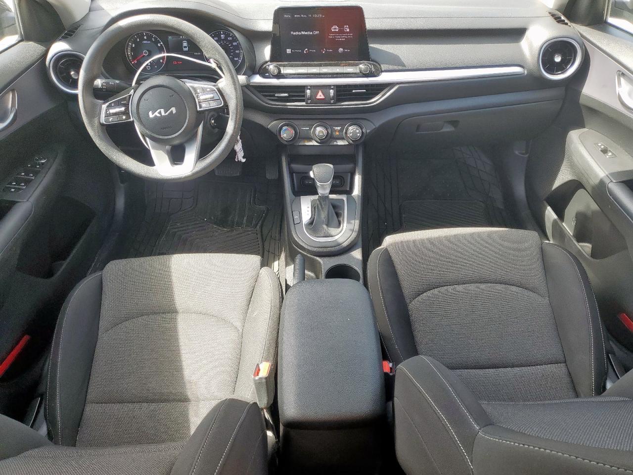 2022 Kia Forte Fe VIN: 3KPF24AD6NE467581 Lot: 56874885