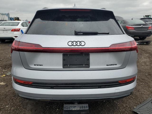  AUDI E-TRON 2023 Сріблястий