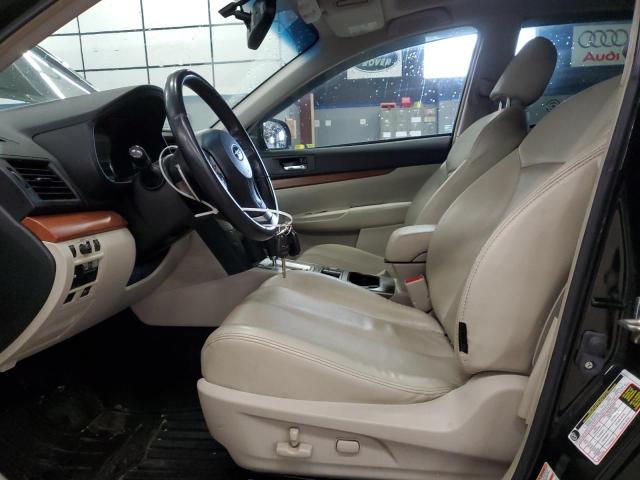 SUBARU OUTBACK 2014 Czarny