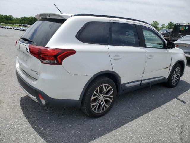 Parquets MITSUBISHI OUTLANDER 2016 Biały