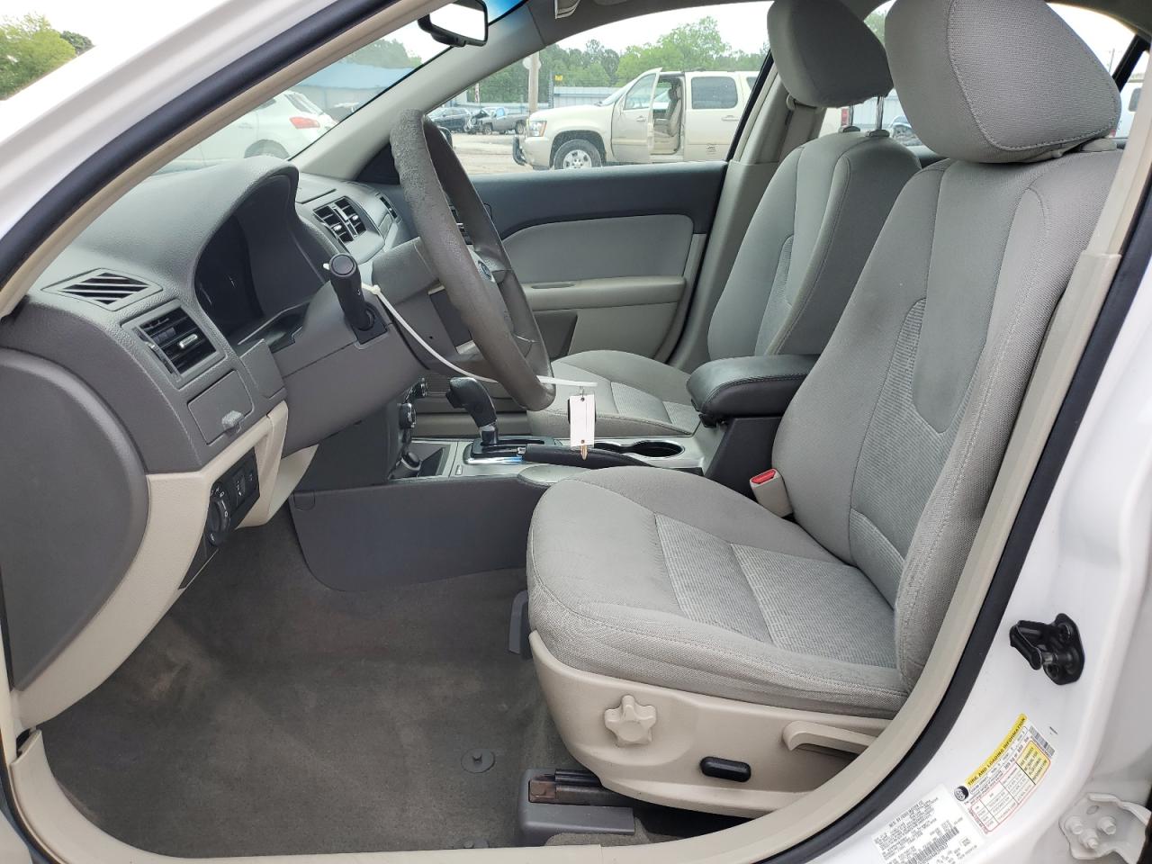 2010 Ford Fusion Se VIN: 3FAHP0HA4AR399837 Lot: 55931035
