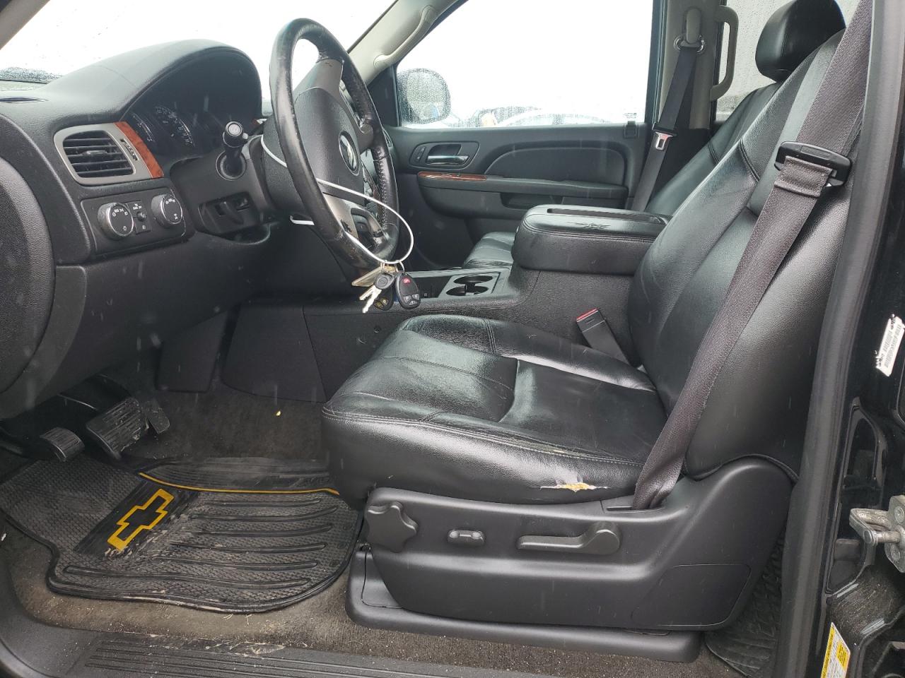 2013 Chevrolet Suburban K1500 Lt VIN: 1GNSKJE71DR234560 Lot: 58912185