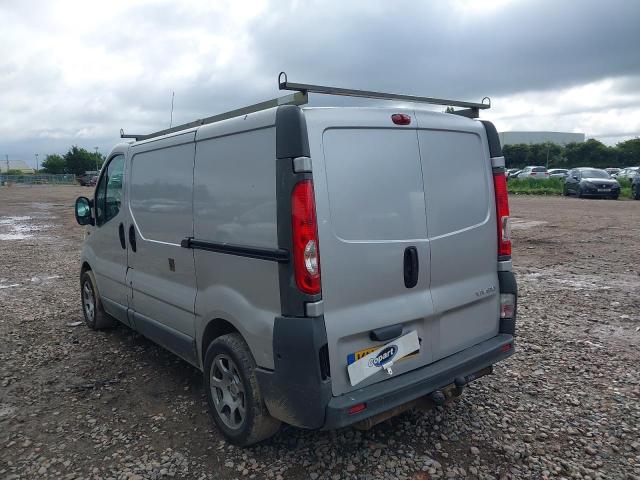 2008 VAUXHALL VIVARO 270