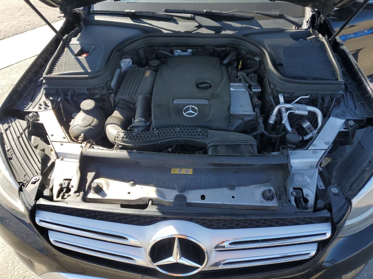 2017 Mercedes-Benz Glc 300 VIN: WDC0G4JB7HF198940 Lot: 55965885