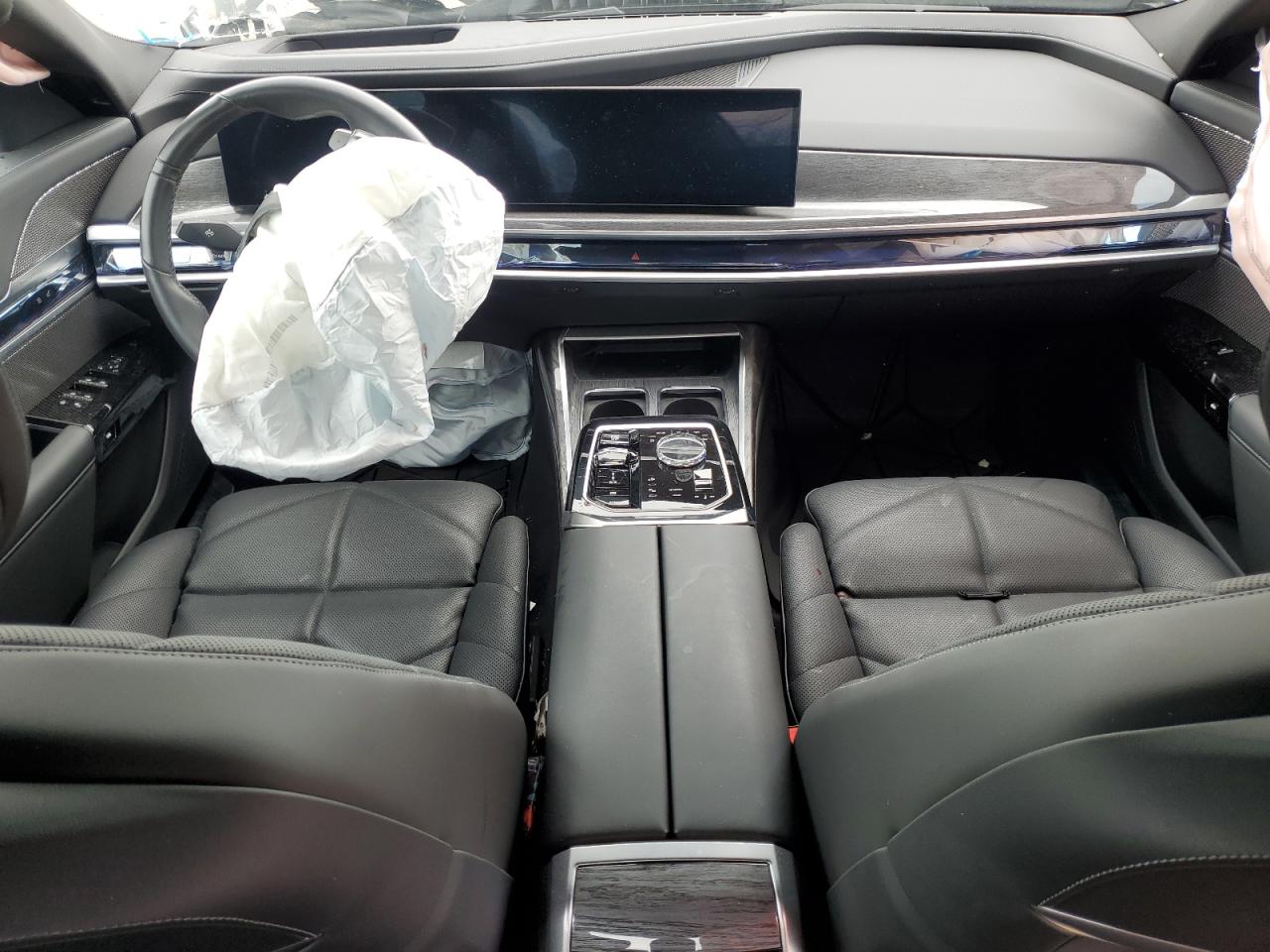 2024 BMW 740 Xi VIN: WBA33EH09RCR24113 Lot: 56699365
