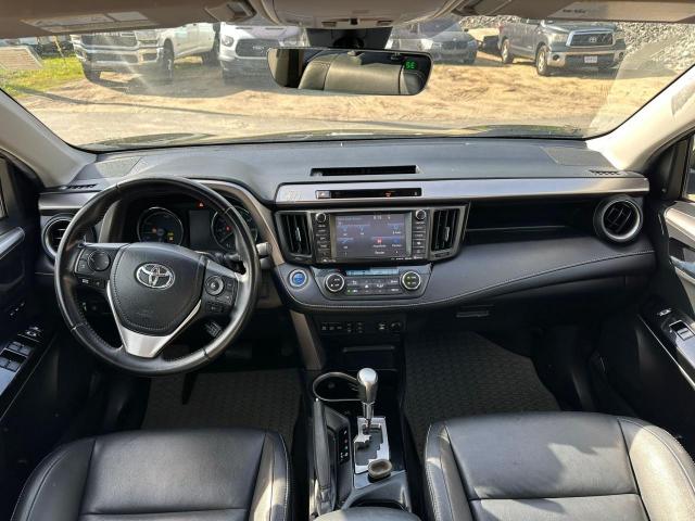 Parquets TOYOTA RAV4 2016 Czarny