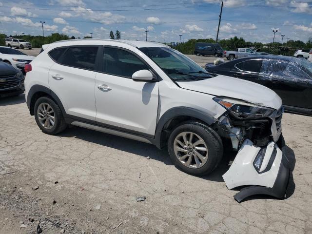  HYUNDAI TUCSON 2018 Белы