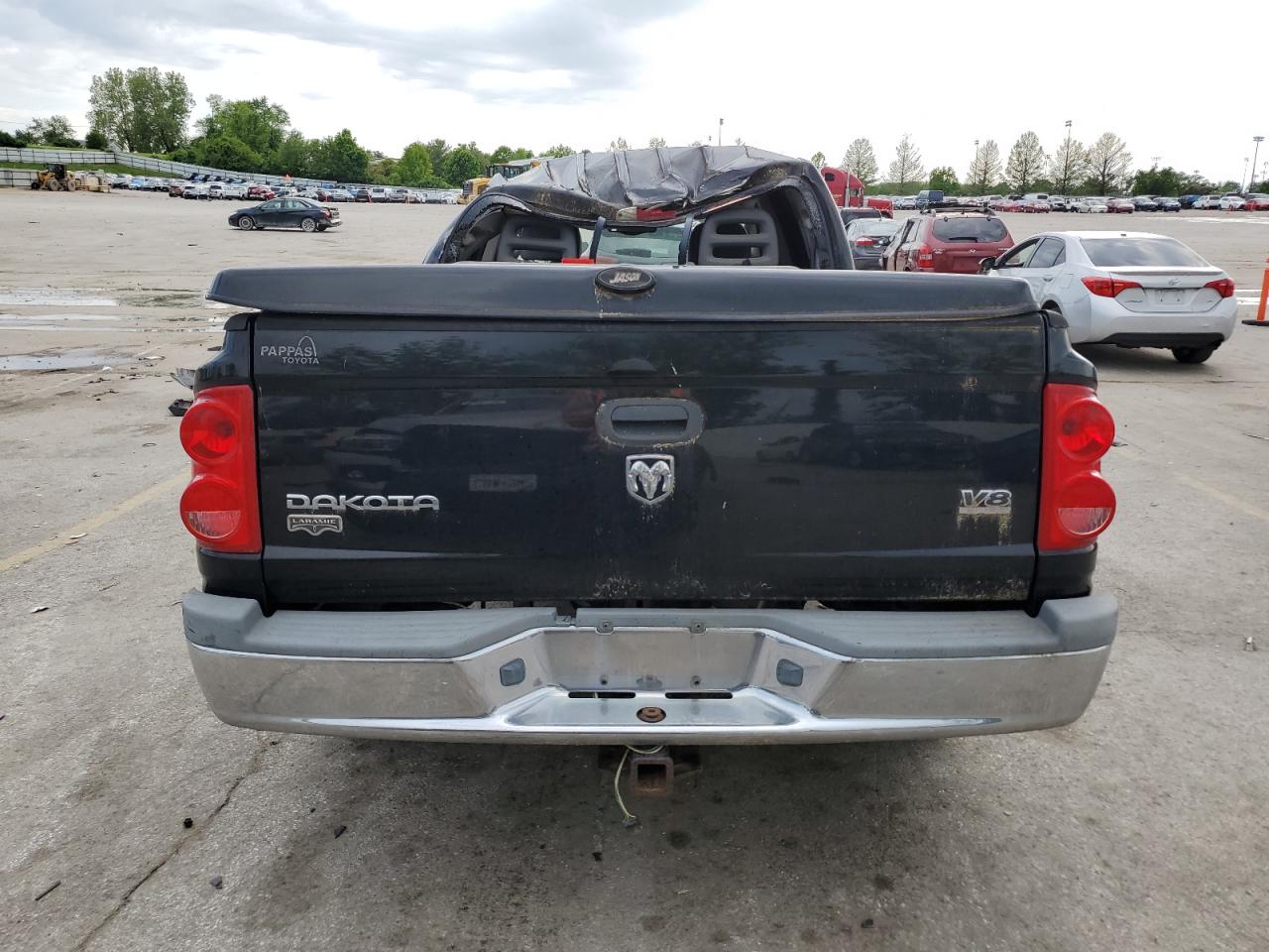 2005 Dodge Dakota Quad Laramie VIN: 1D7HE58N55S214257 Lot: 56418875