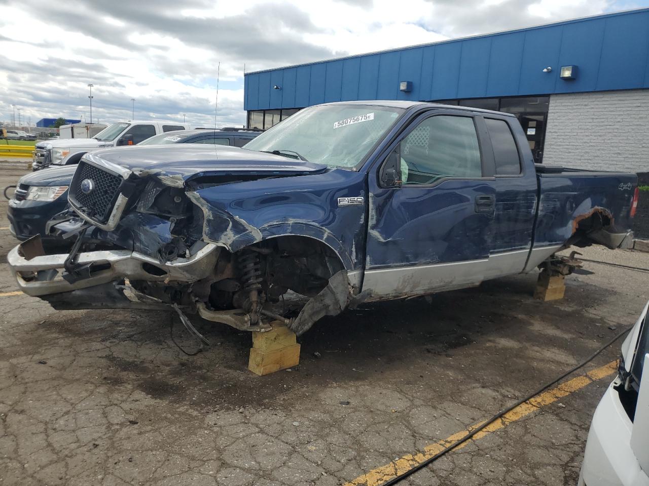 2007 Ford F150  for Sale in Woodhaven, MI - Front End