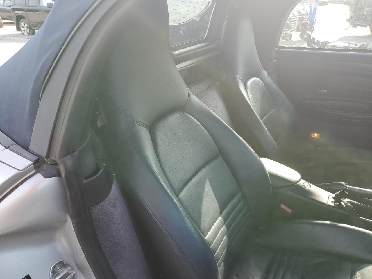 2001 Porsche Boxster VIN: WP0CA298X1U621867 Lot: 54847765