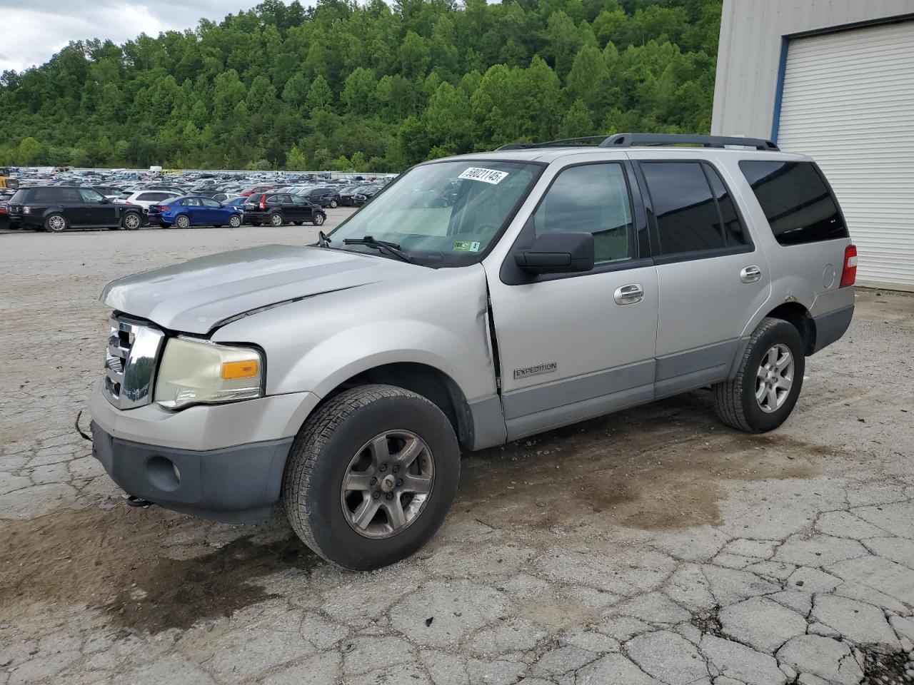2007 Ford Expedition Xlt продається в Hurricane, WV - Front End