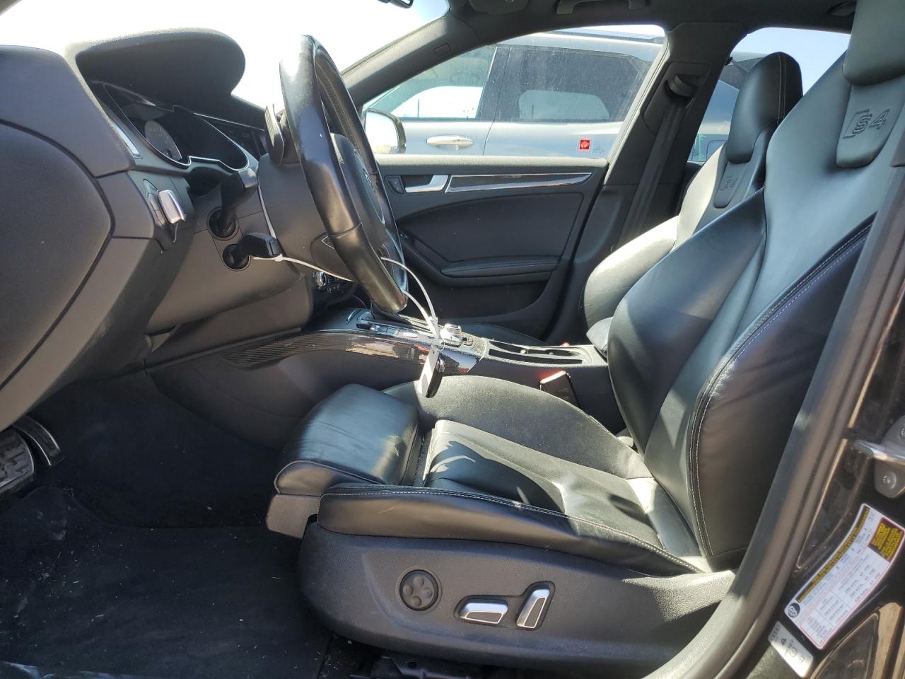 2015 Audi S4 Premium Plus VIN: WAUBGAFL2FA074094 Lot: 55063225
