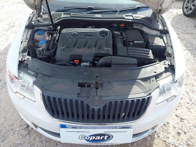 2013 SKODA SUPERB SE