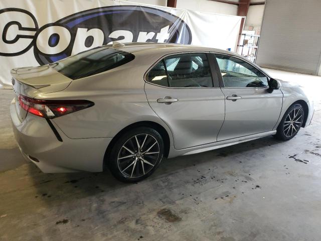  TOYOTA CAMRY 2021 Silver