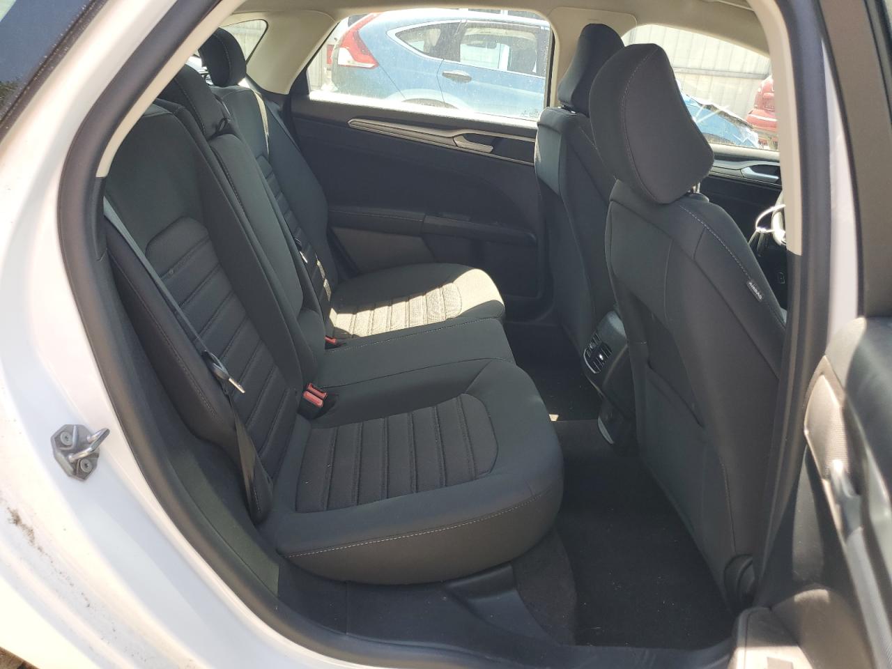 2020 Ford Fusion Se VIN: 3FA6P0LU2LR264979 Lot: 56529215