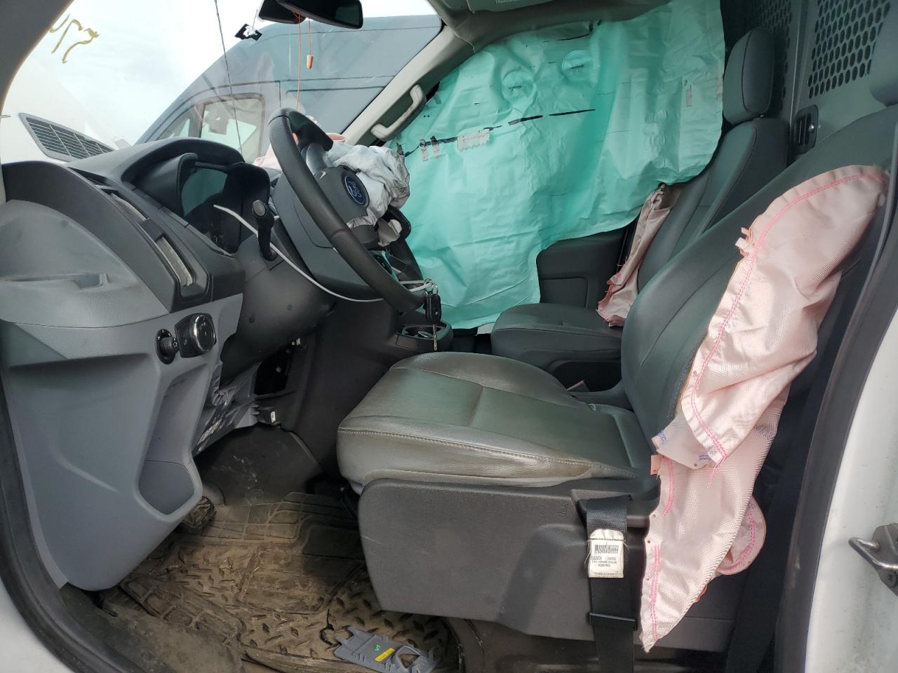 FORD TRANSIT 2019 VIN 1FTYR2CM5KKA79000 zdjęcie 7