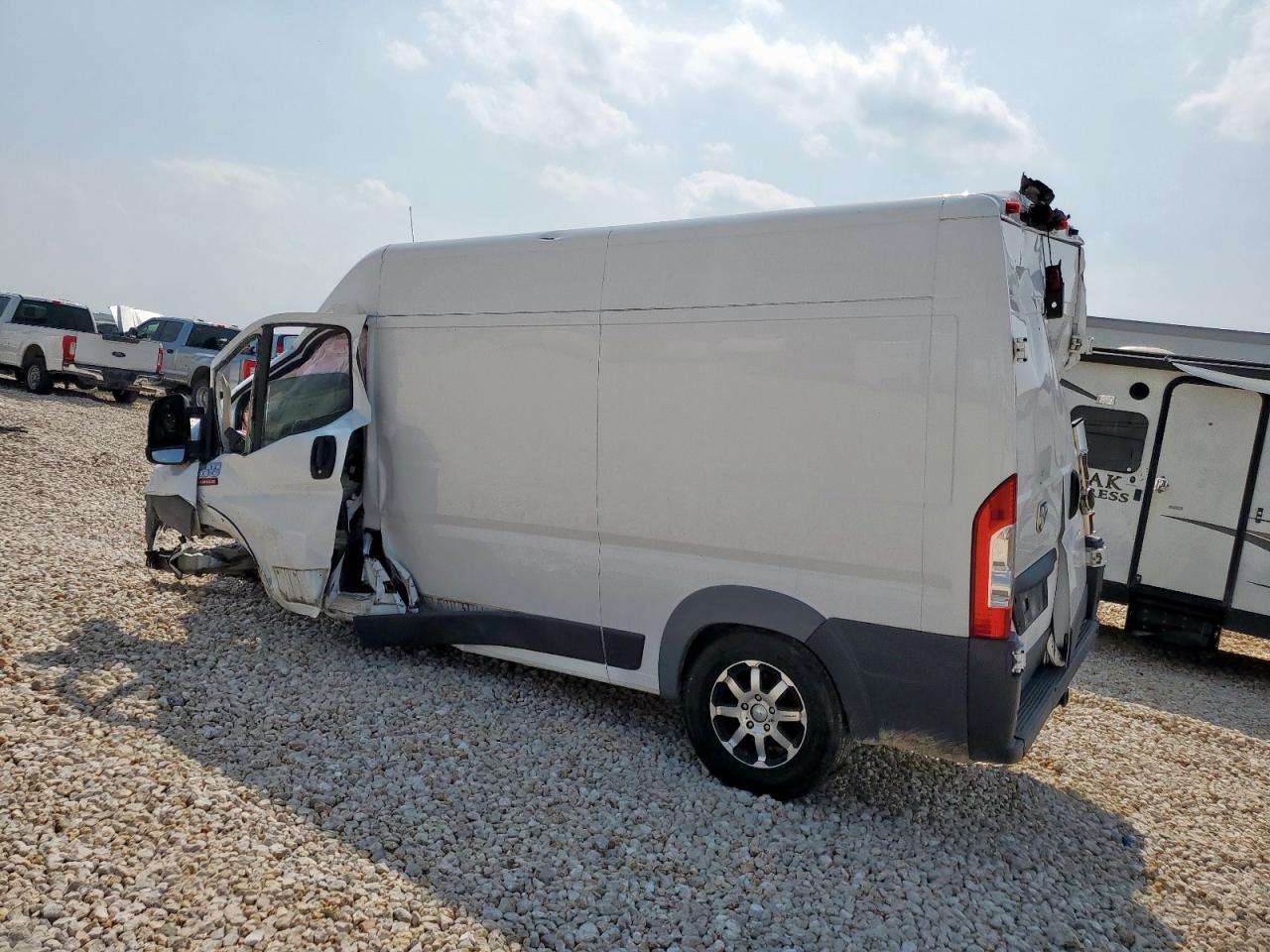 2018 Ram Promaster 2500 2500 High VIN: 3C6TRVCG2JE101968 Lot: 57122815