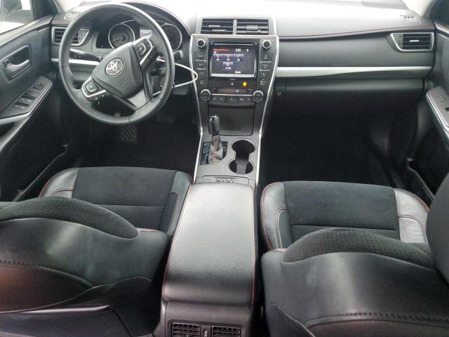  TOYOTA CAMRY 2017 Biały
