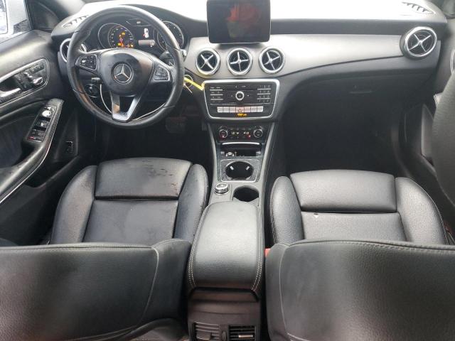  MERCEDES-BENZ GLA-CLASS 2018 Biały