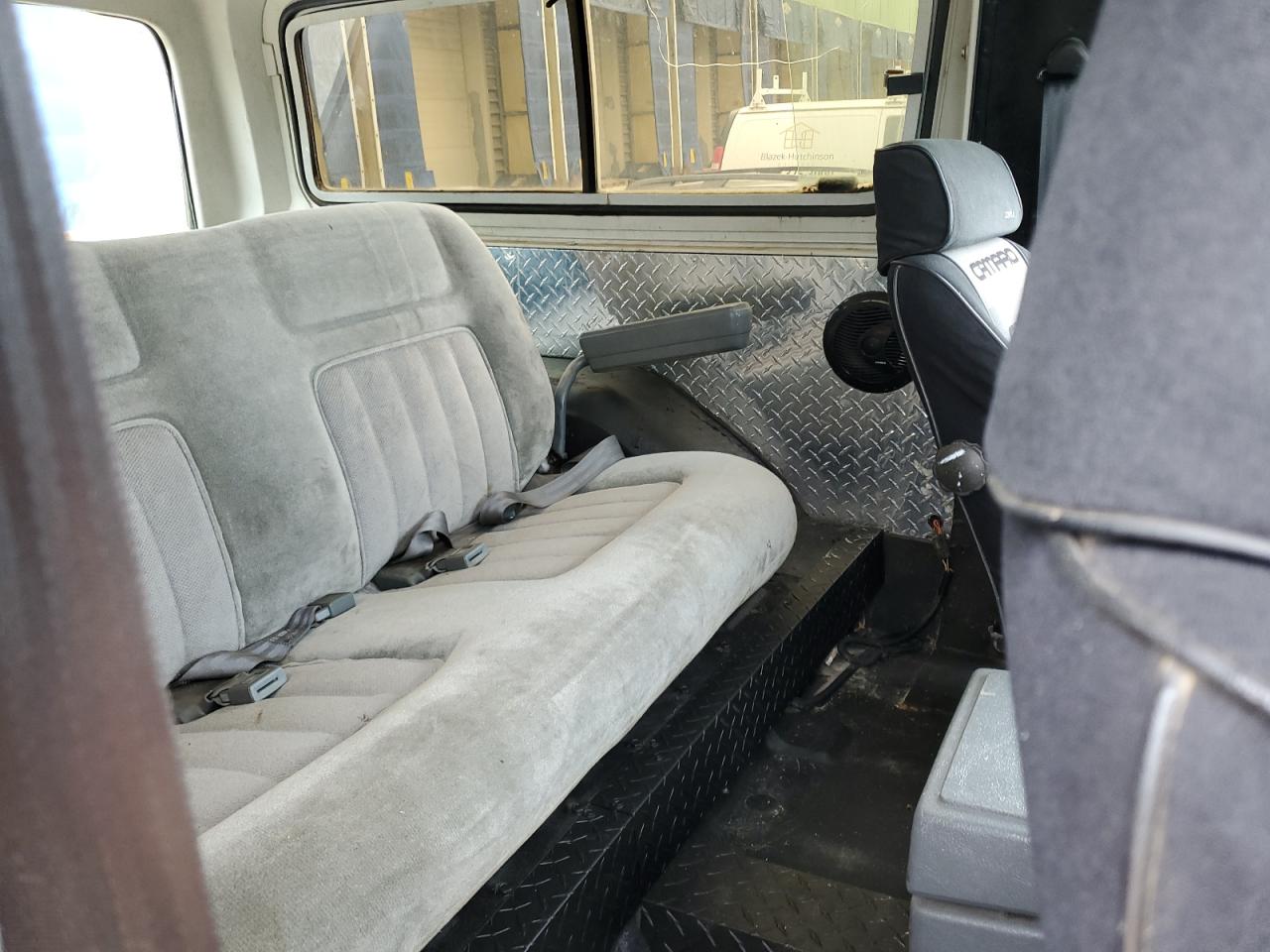 1988 Chevrolet Blazer V10 VIN: 1GNEV18K5JF143423 Lot: 55763905