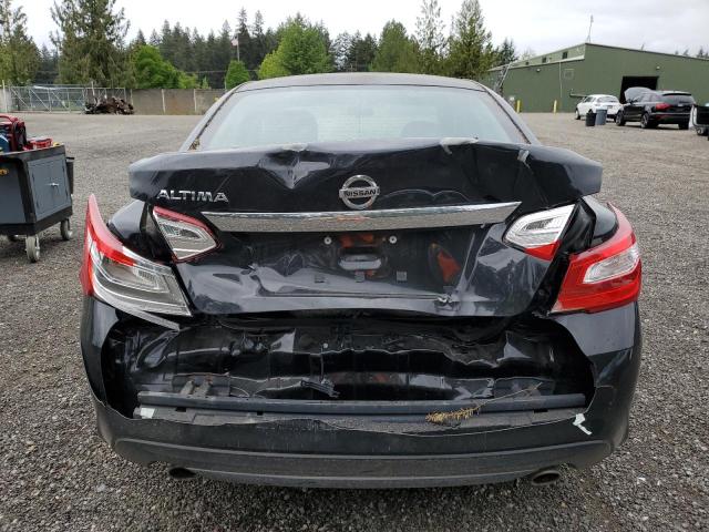 Sedans NISSAN ALTIMA 2016 Czarny