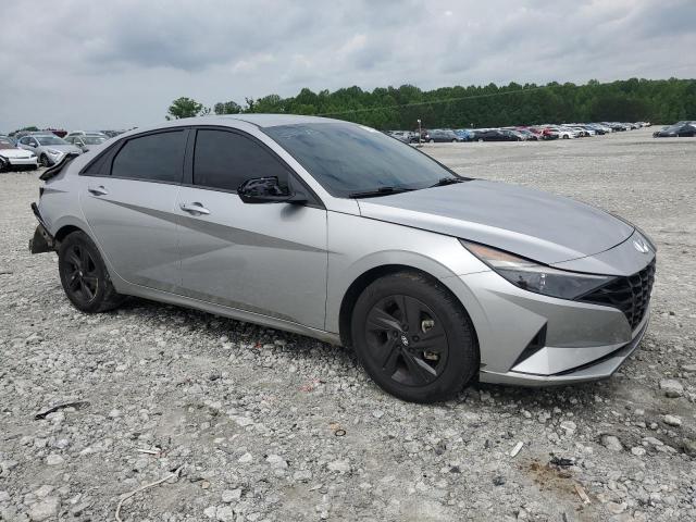  HYUNDAI ELANTRA 2022 Серебристый