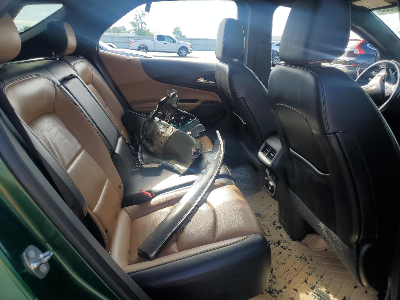 2018 Chevrolet Equinox Premier VIN: 2GNAXMEV2J6282685 Lot: 56348065