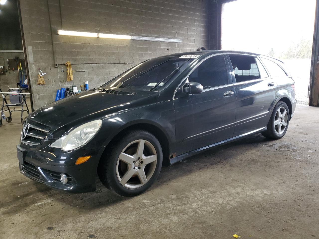 2010 Mercedes-Benz R 350 4Matic იყიდება Angola-ში, NY - Water/Flood