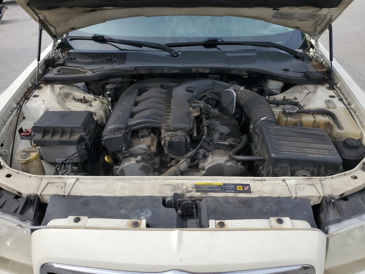 2005 Chrysler 300 Touring VIN: 2C3JA53G65H183953 Lot: 56968295
