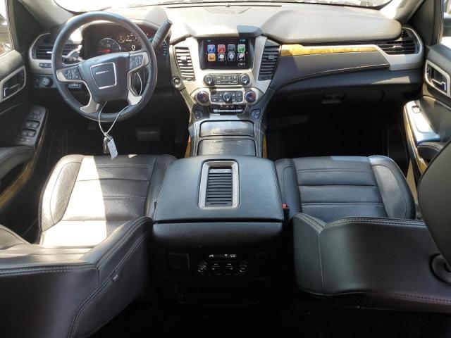 Parquets GMC YUKON 2017 Czarny