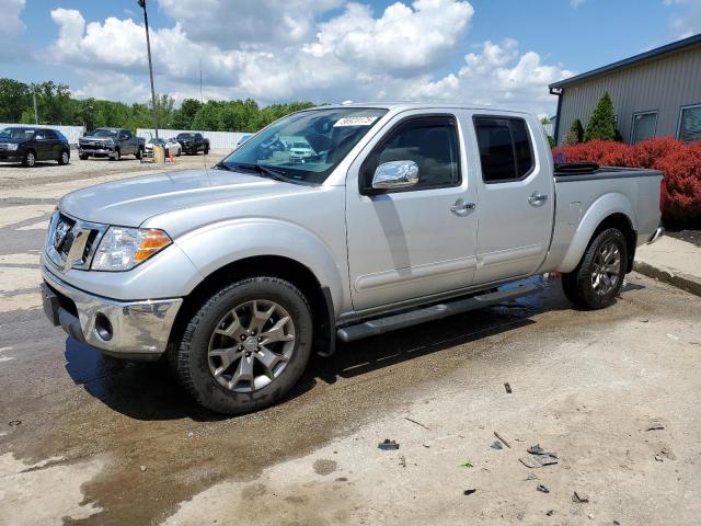  NISSAN FRONTIER 2014 Серебристый