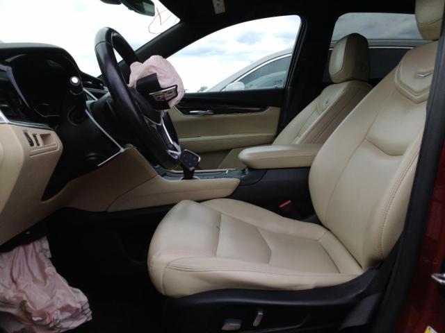 CADILLAC XT5 2019 Czerwony