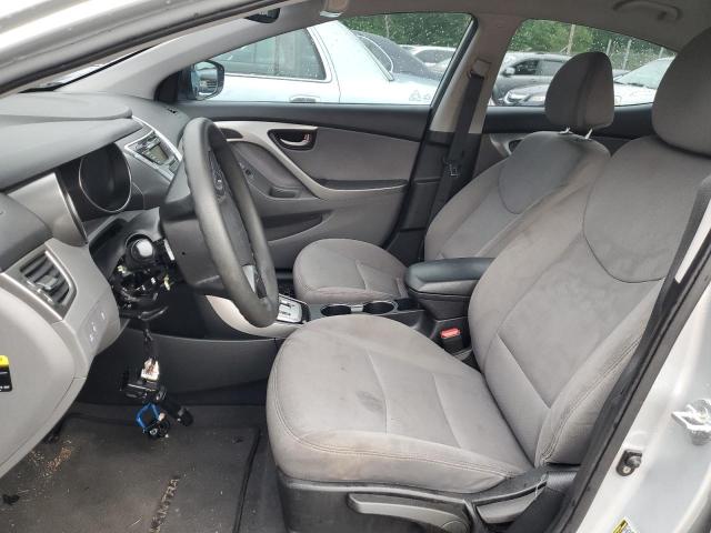 Sedans HYUNDAI ELANTRA 2012 Srebrny