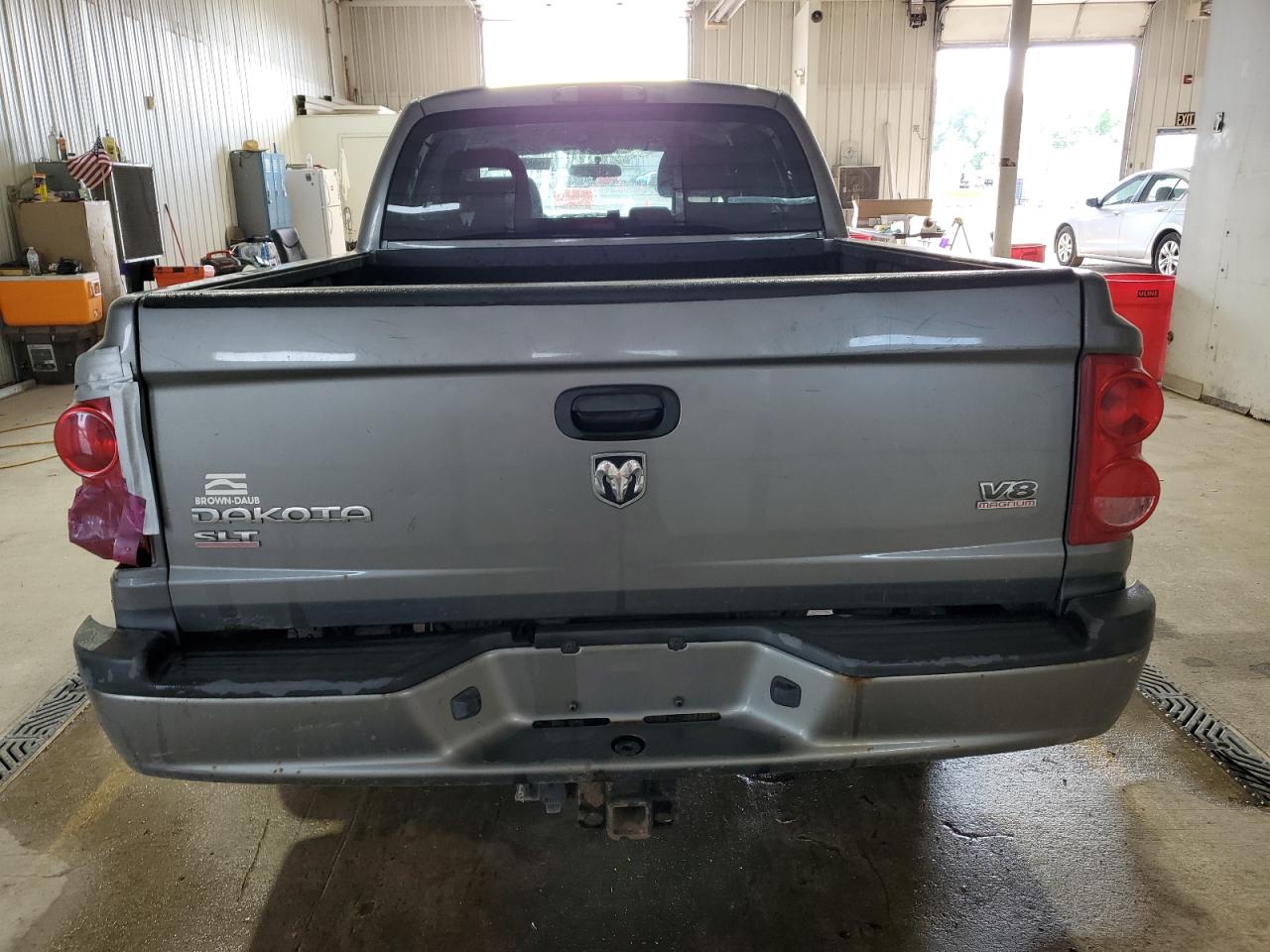 2005 Dodge Dakota Quad Slt VIN: 1D7HW48N95S166589 Lot: 54868565