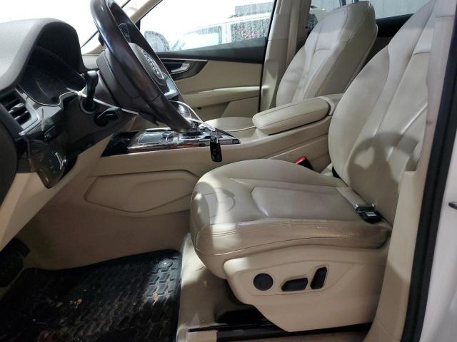 Паркетники AUDI Q7 2017 Белый