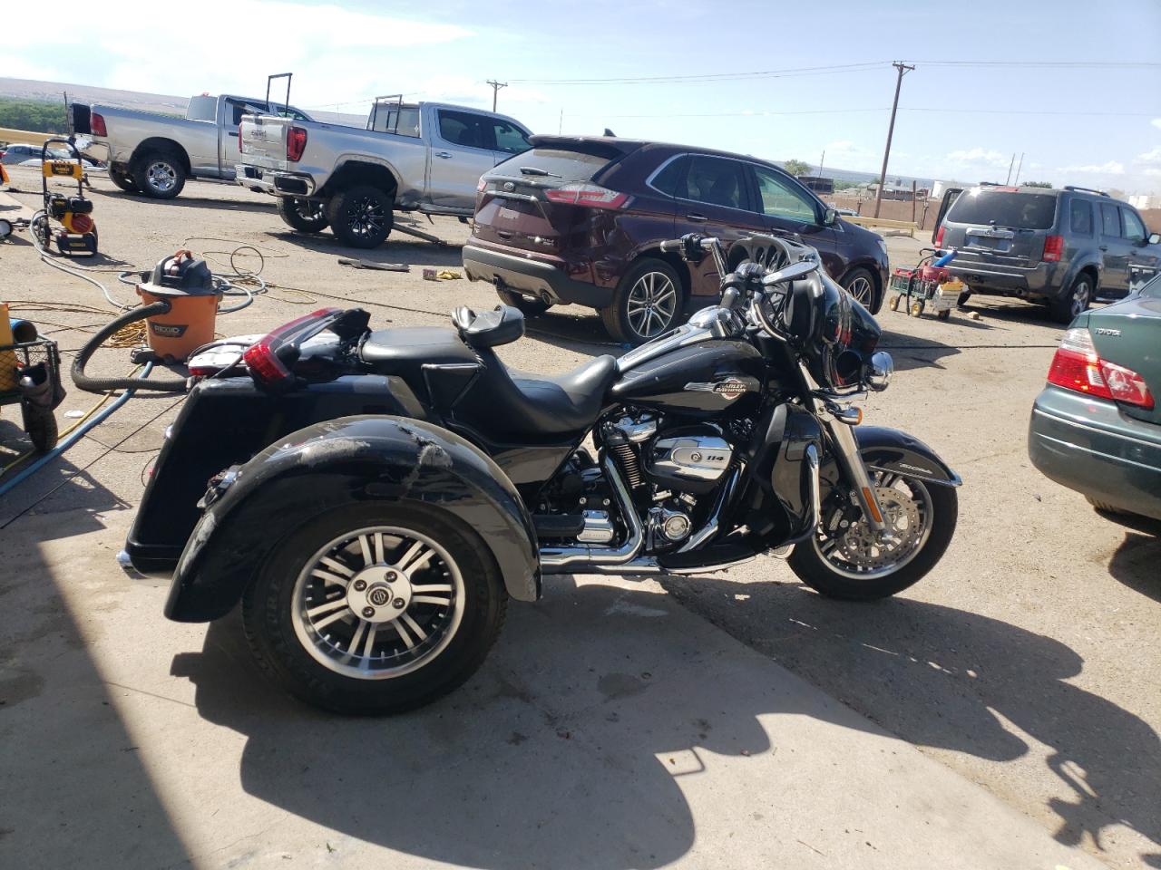 HARLEY-DAVIDSON FL 2024 VIN 1HD1MAF13RB863275